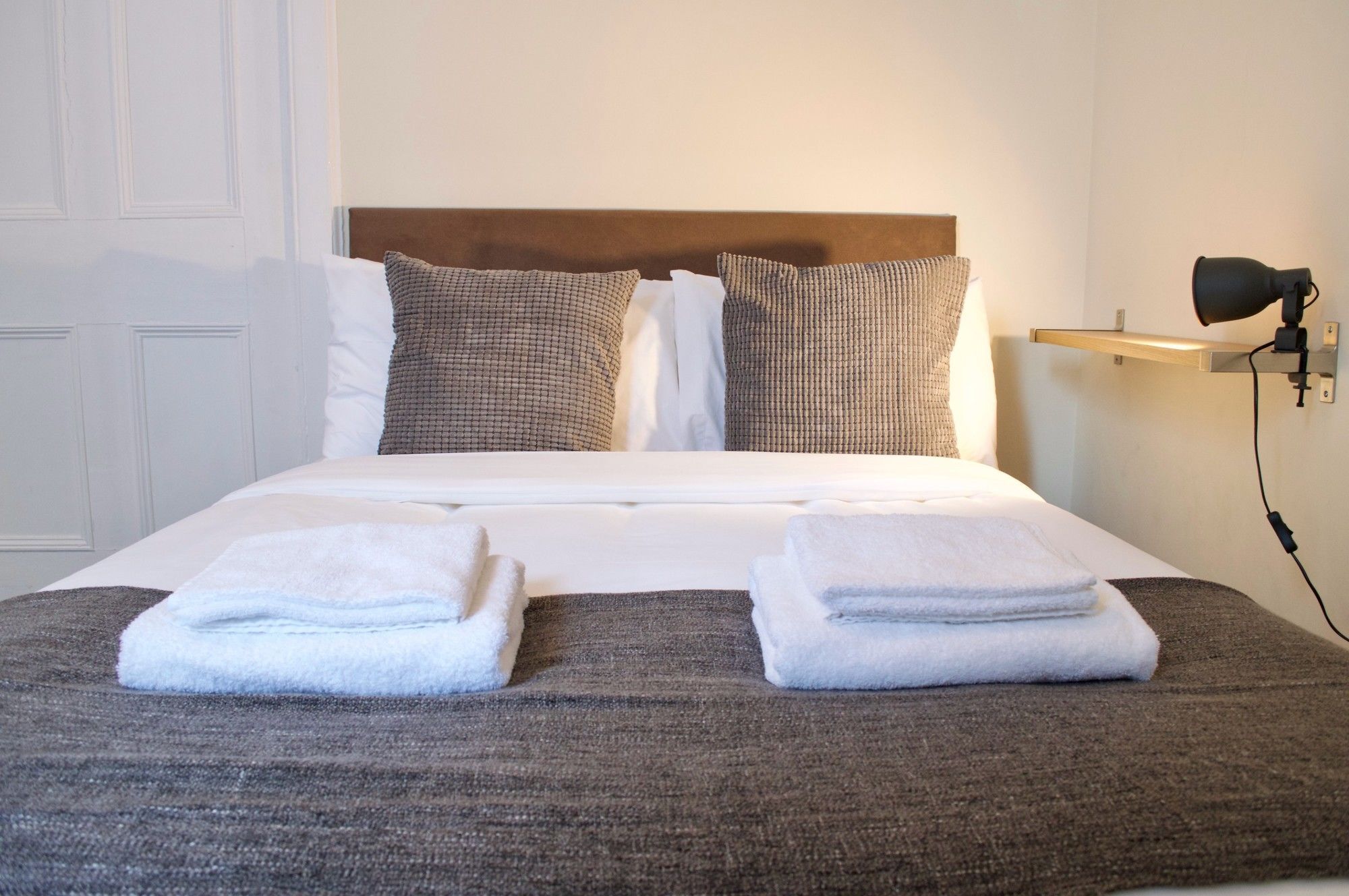 3 Bedroom Apartment Accommodates 8 Edinburg Exteriör bild